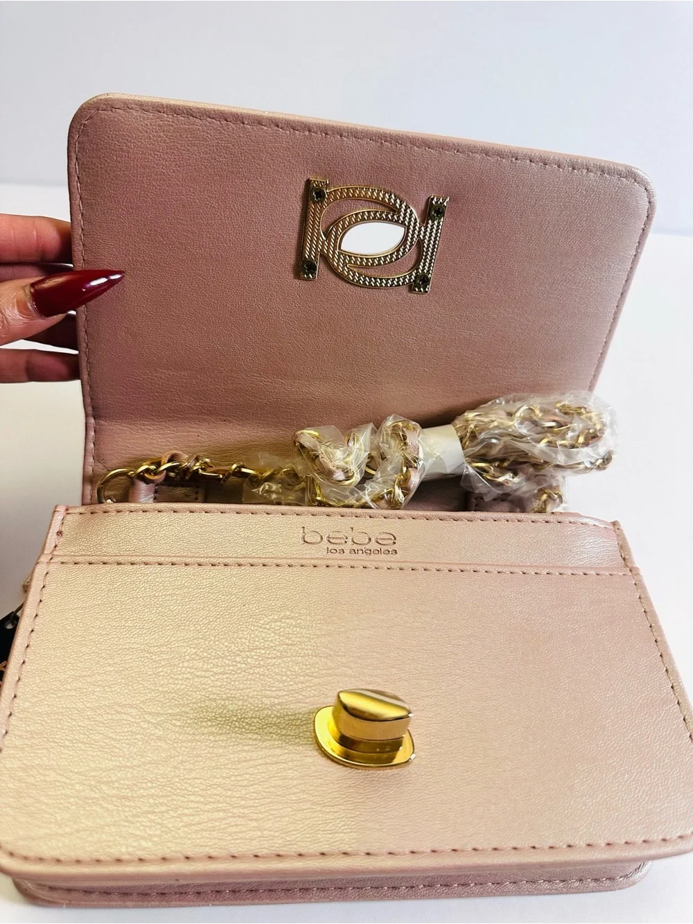 NWT BEBE Jacari Iridescent Mauve Quilted Charm Crossbody Bag ✨